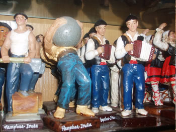 Reproducciones en Echeve Souvenirs